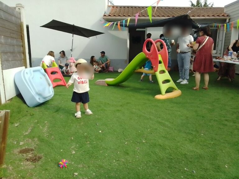 Fête avec les parents à la micro-crèche BAB'ATAO de Saint-Luce-sur-Loire